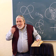 aun-Larriera.jpg