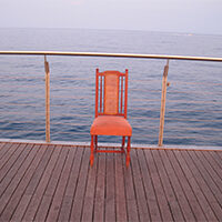 silla frente al mar